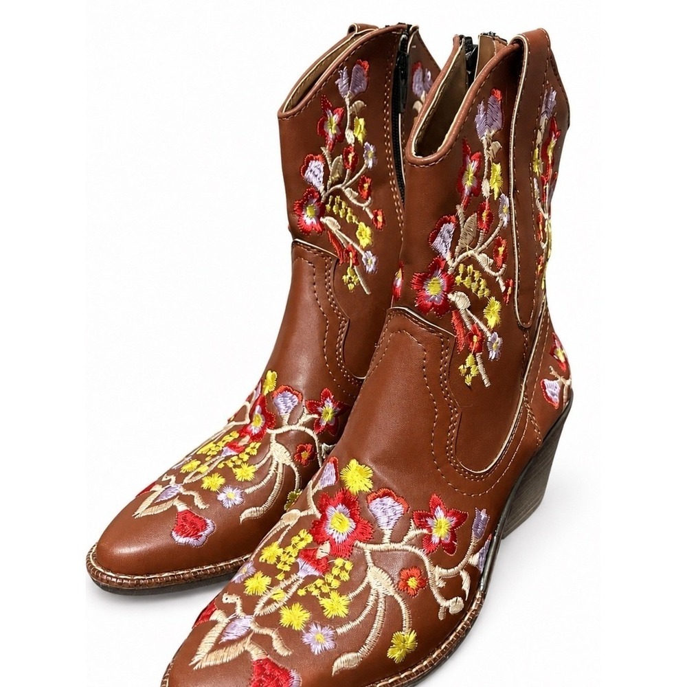 Women Floral Embroidery Western Ankle Boots Brown Low Heel Booties US 5 - Picture 3 of 4